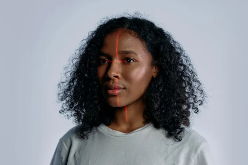 Le regard comme empreinte : ce que l'eye-tracking révèle de votre identité biologique
